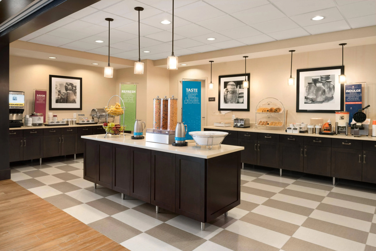 Hampton Inn Miami - Airport East, FL