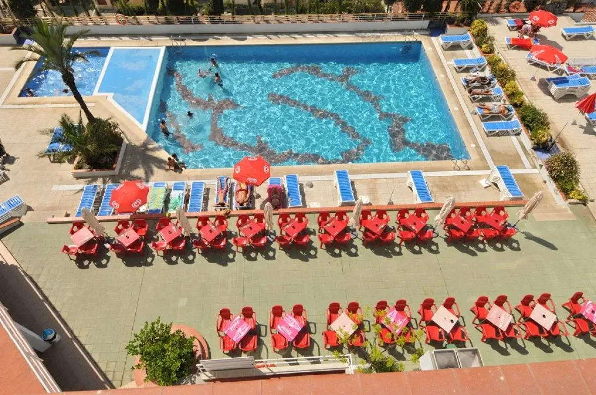 Xon's Platja Hotel Apartments