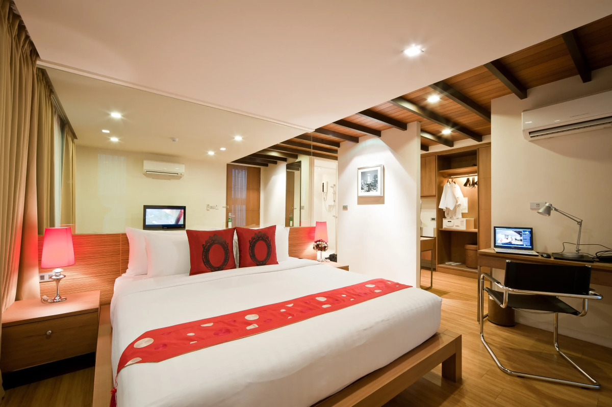 Amber Boutique Silom Hotel