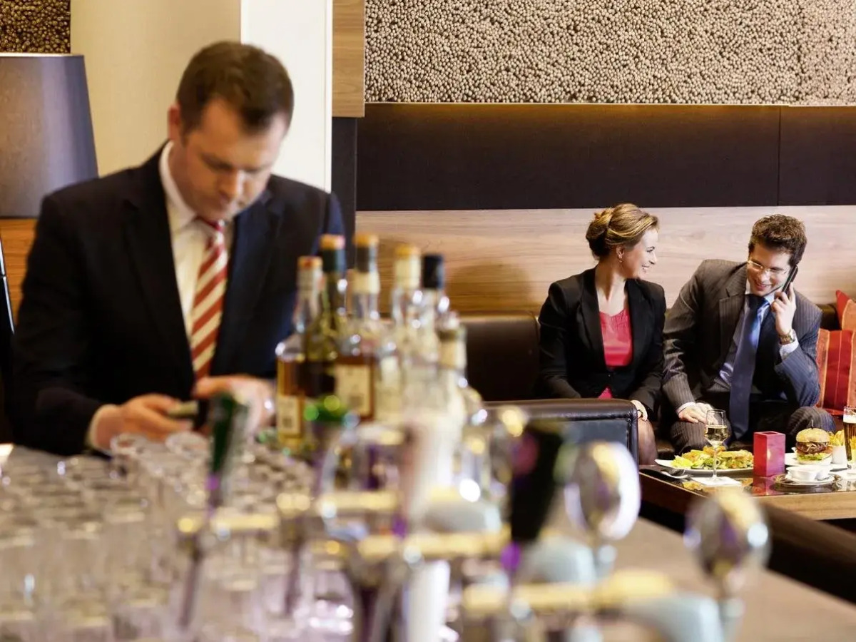 Mövenpick Hotel Amsterdam City Centre