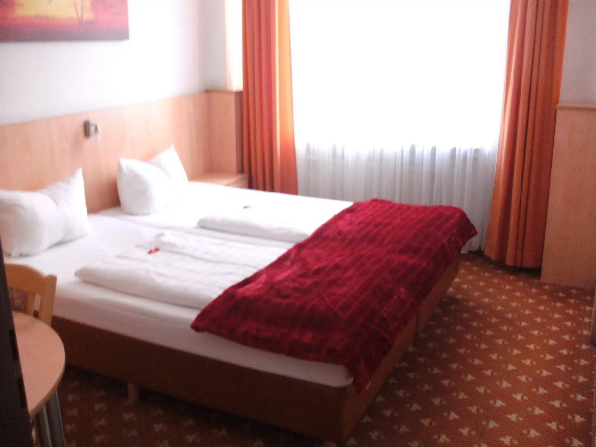 CENTRAL Hotel Düsseldorf