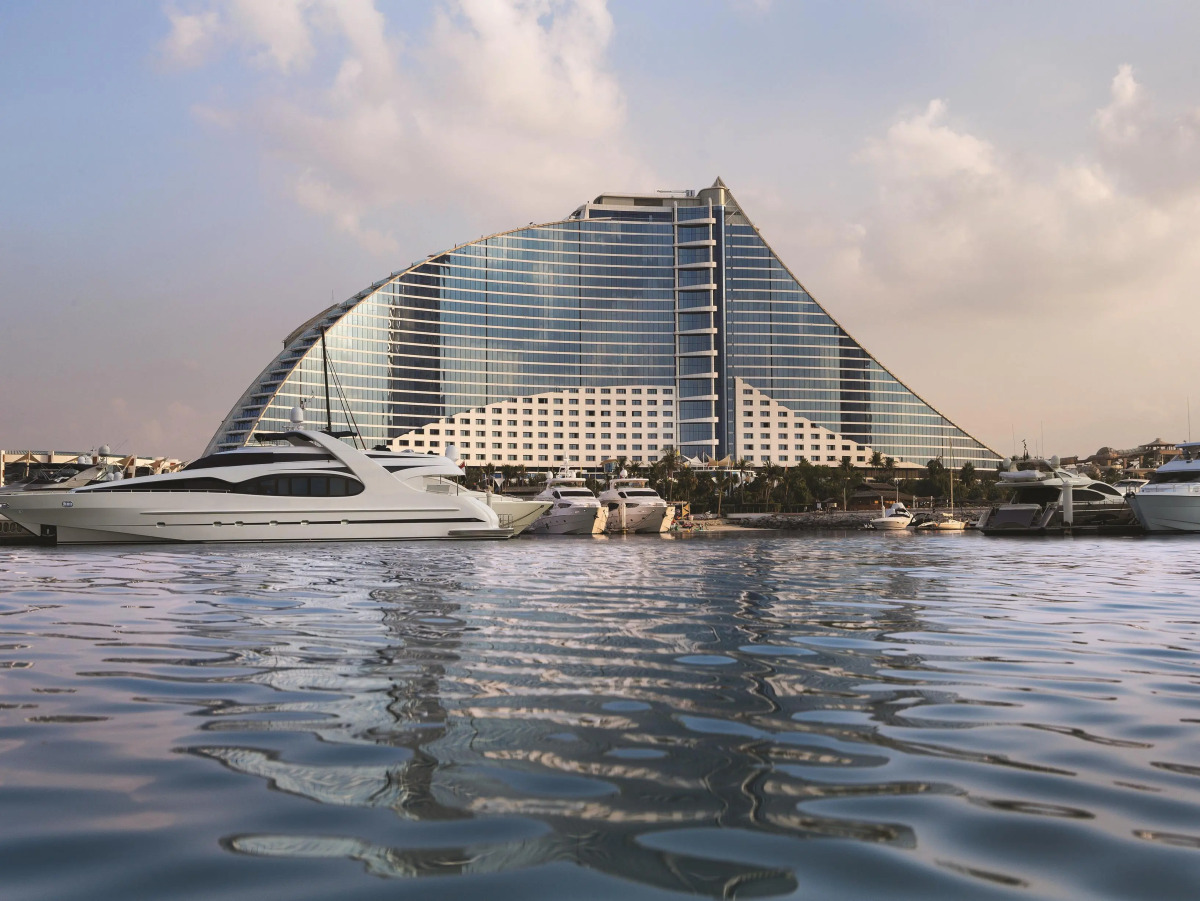 Jumeirah Beach Hotel Dubai