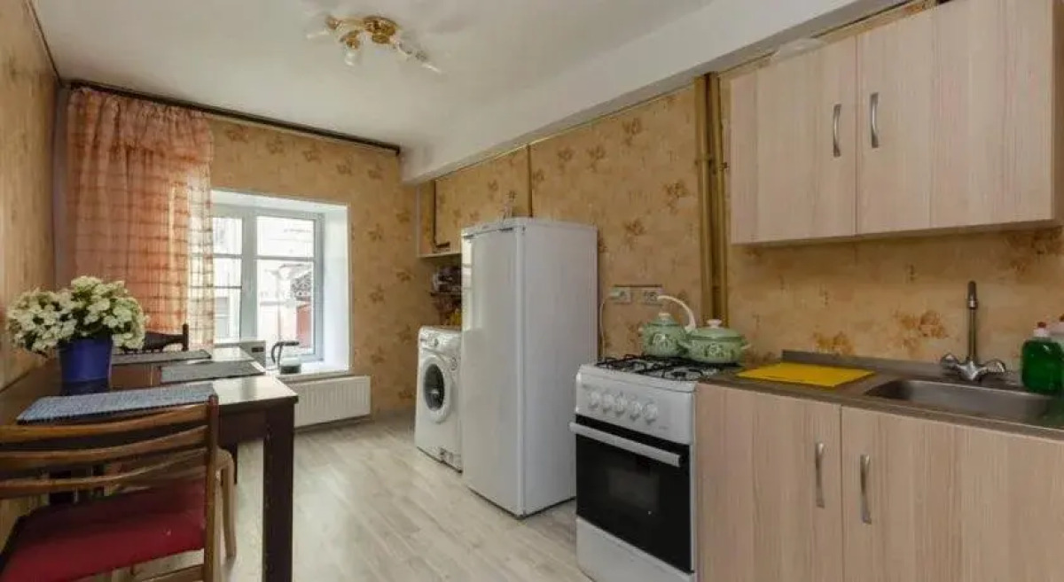 Жилое помещение Все свои на Большой Конюшенной