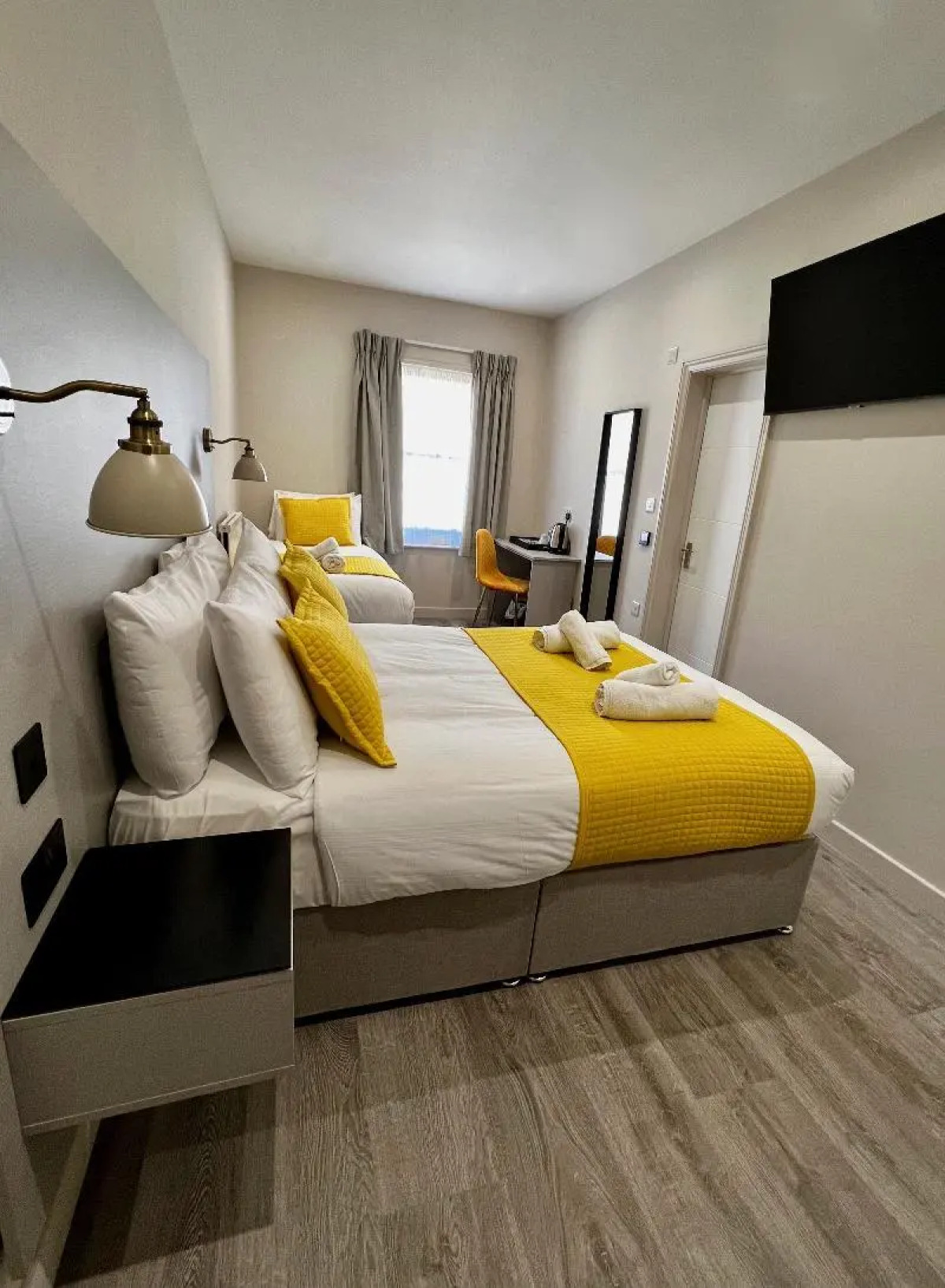 Pearl and Pebbles Hotel