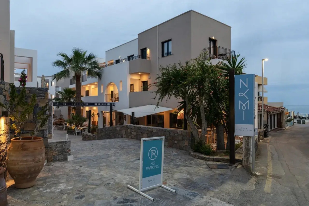Nami Hotel & Suites