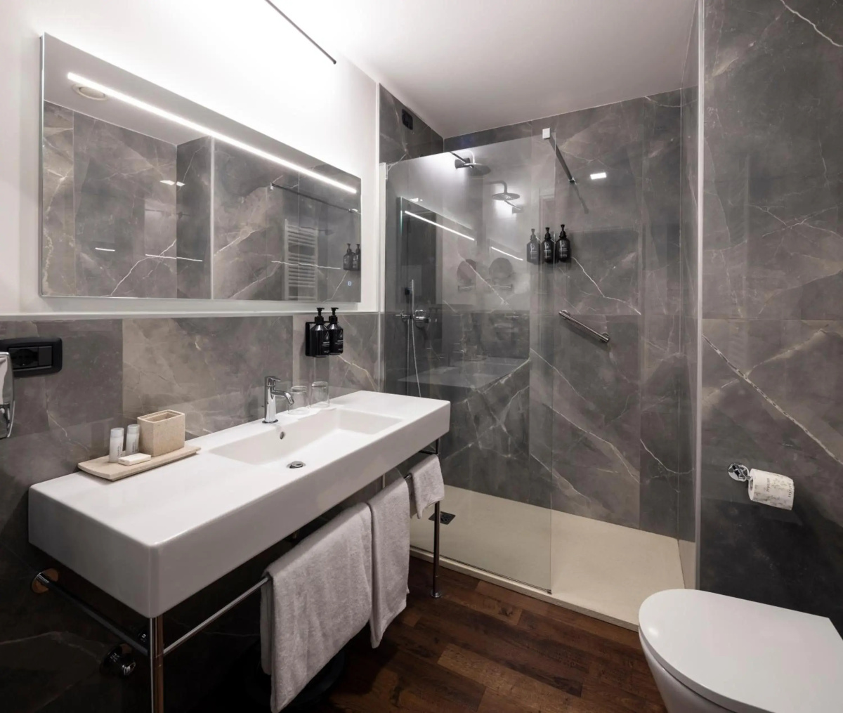 Siam Elegance Hotels & Spa