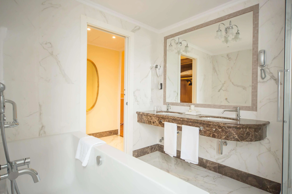 Bristol Palace Hotel