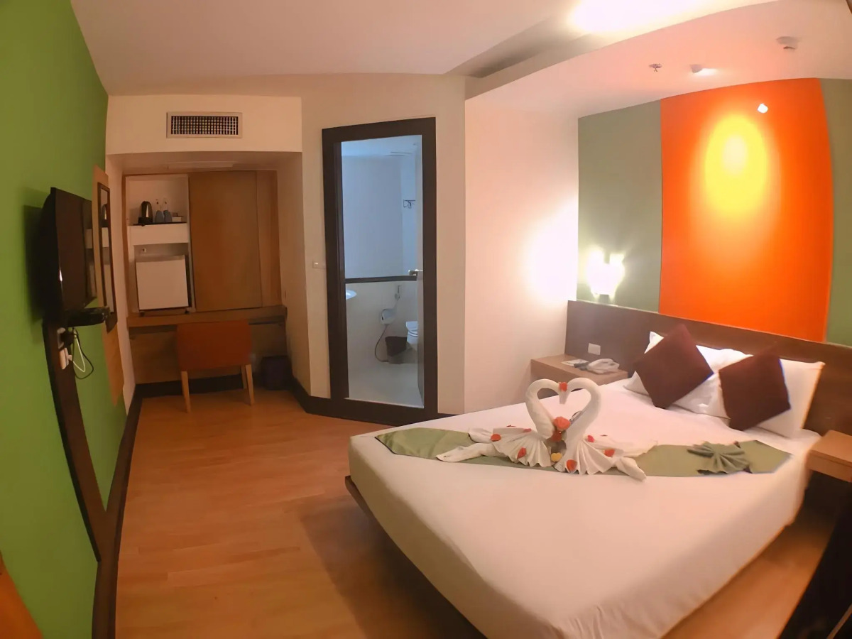 The Seasons Bangkok Huamark