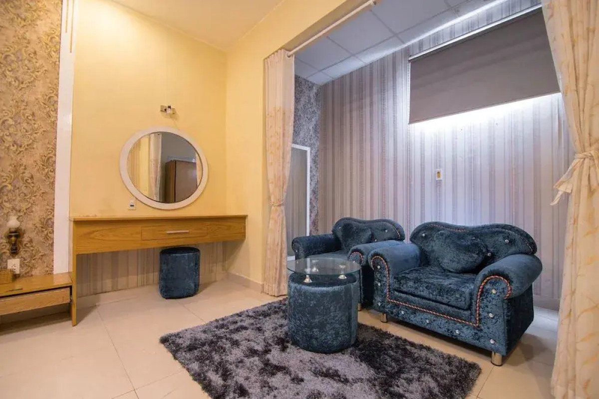 RedDoorz Near Tan Dinh Market 3