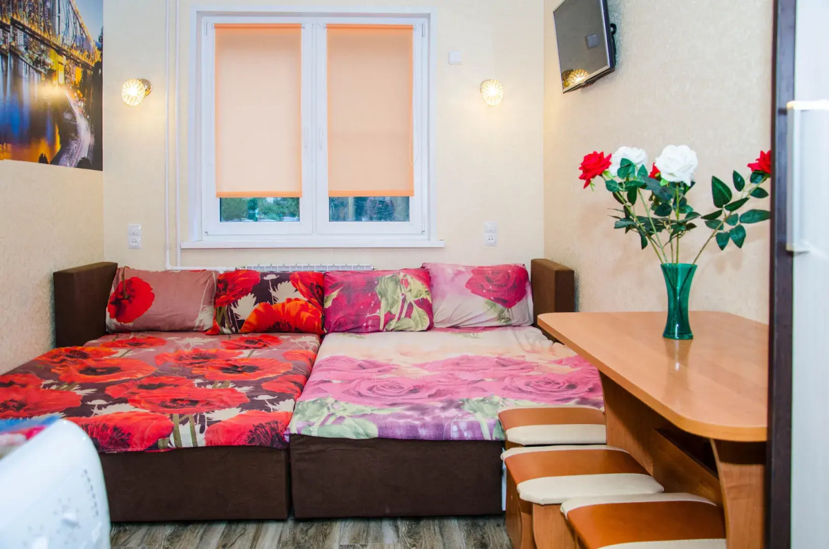 Апартаменты Студия на улице Демонстрации 8