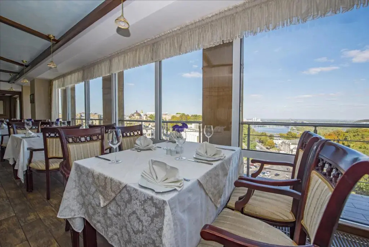 Гостиница «Днипро»