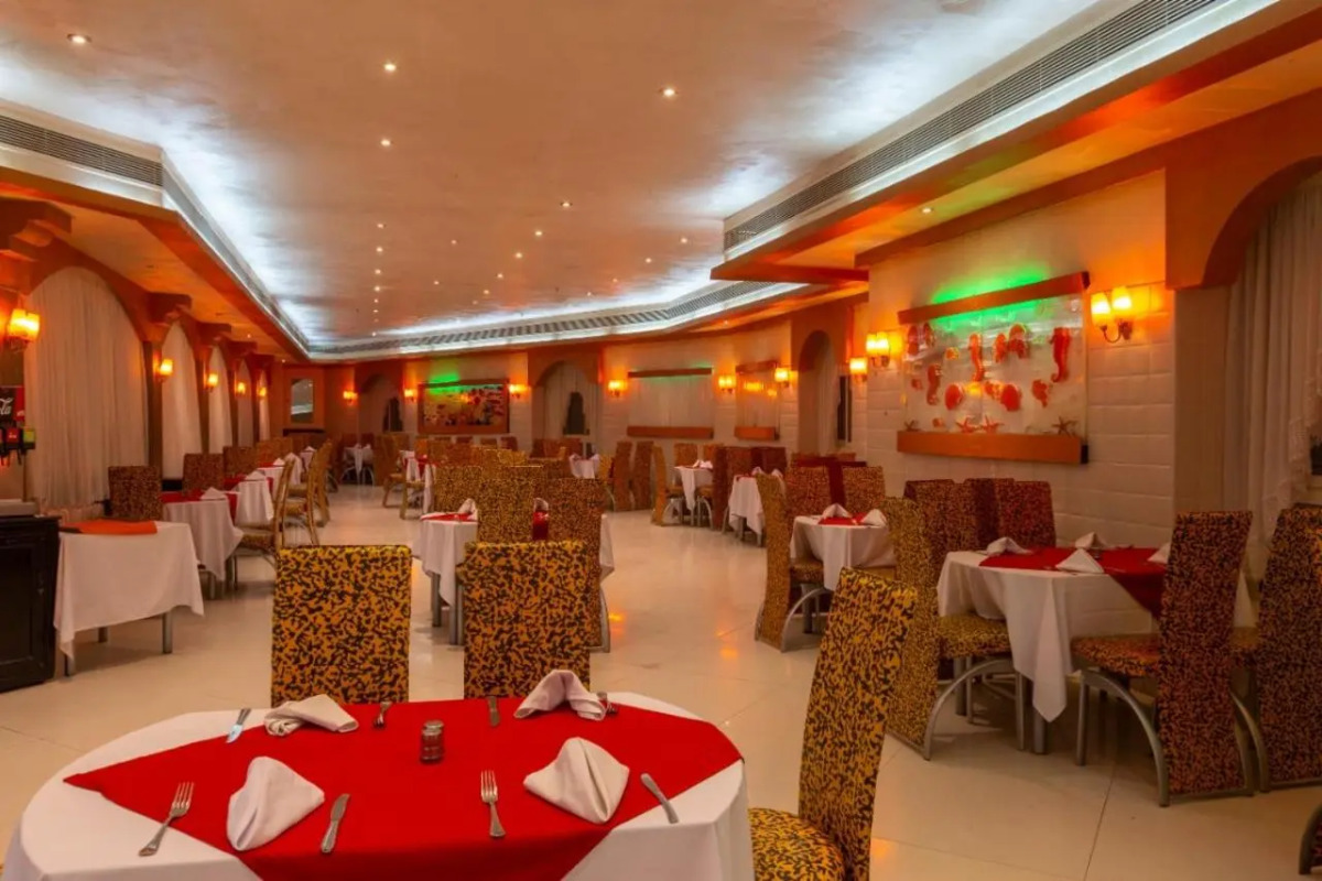 Sphinx Aqua Park Beach Resort