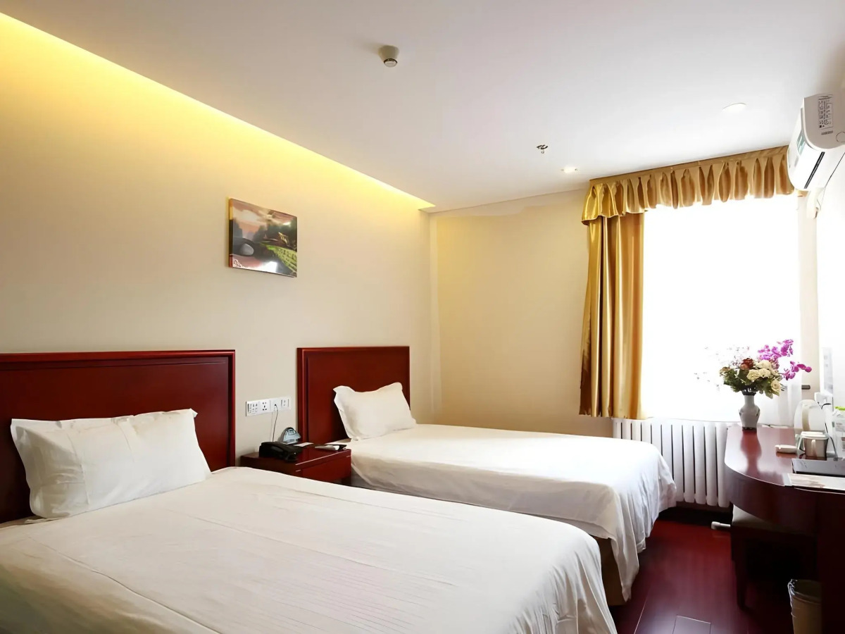 GreenTree Inn Beijing Chaoyang Shilihe Antique City Express Hotel