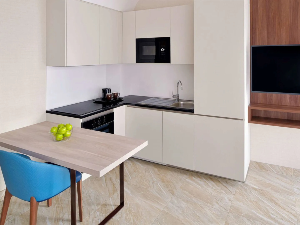 Mövenpick Hotel Apartments Downtown Dubai