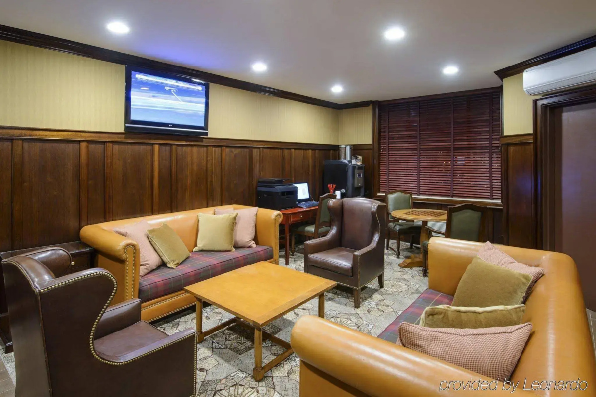 Sheraton JFK Airport