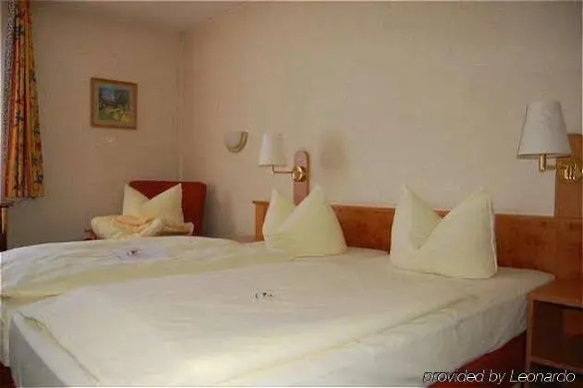 Smart Stay Hotel Schweiz (ex Hotel Schweiz)