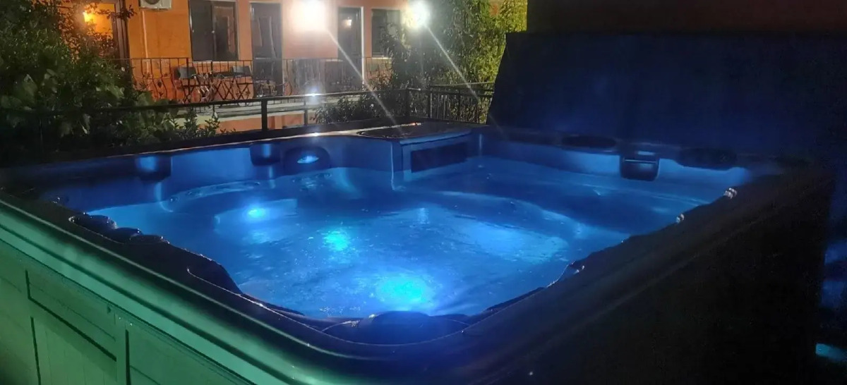 U Yudzhina Guest House