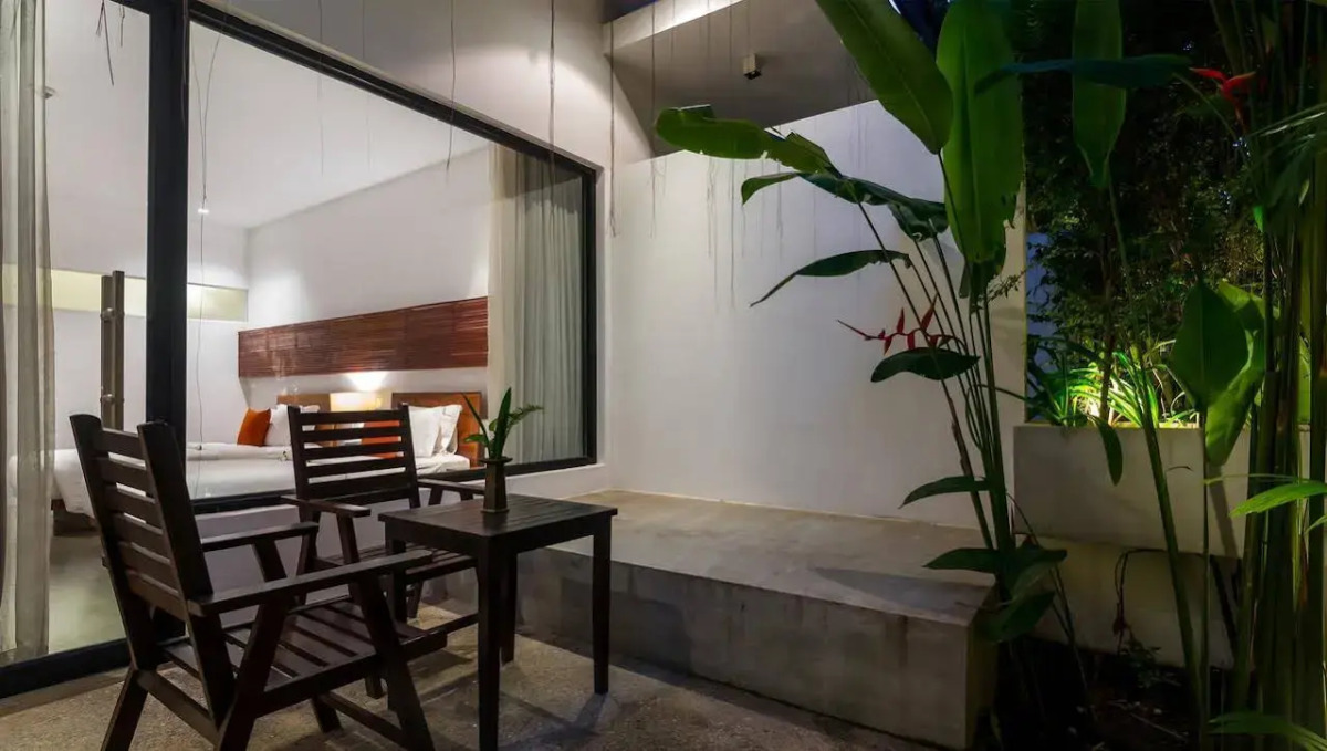 Lynnaya Urban River Resort