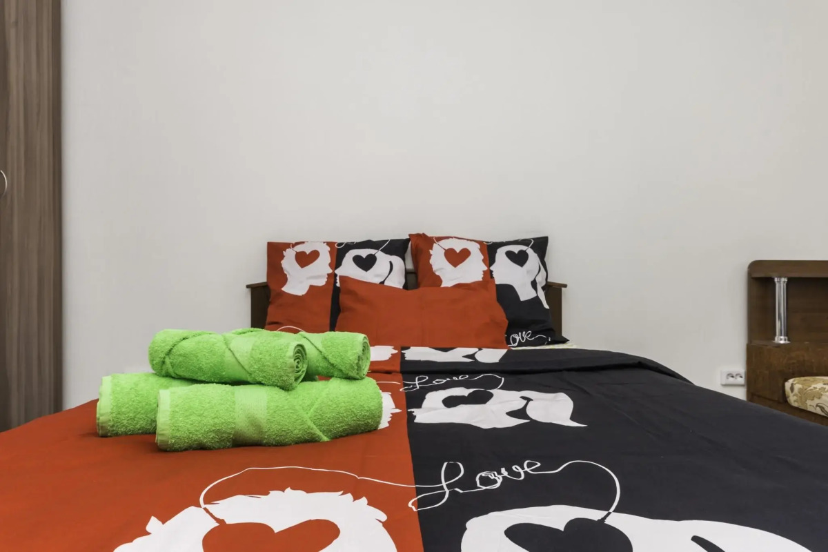 Погостим на улице Народного Ополчения 5