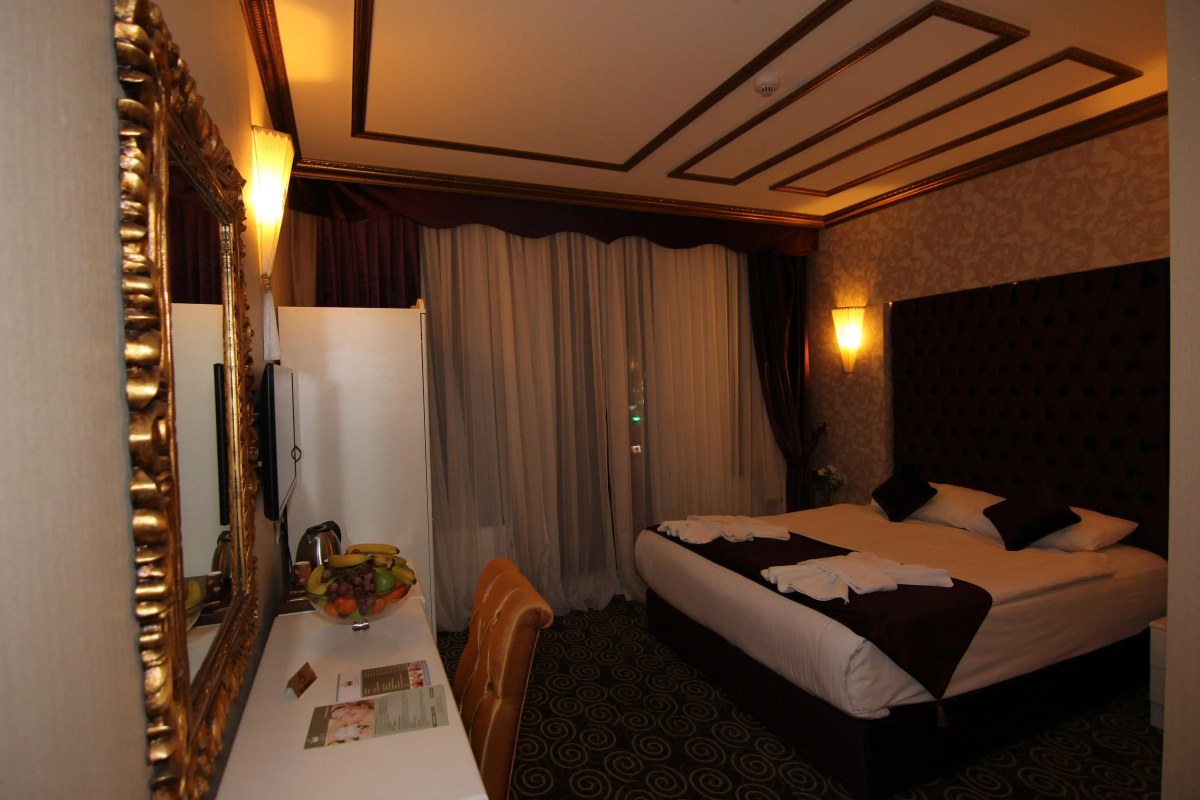 Diamond Royal Hotel