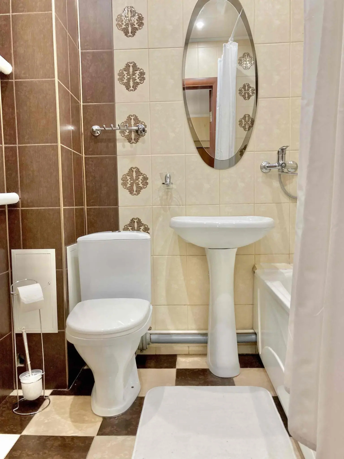 Апартаменты на улице Муравленко 13