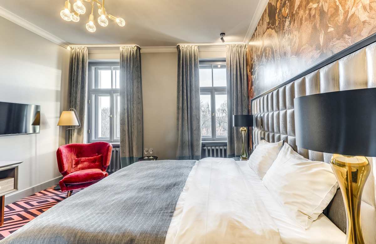 Отель Grand Poet Hotel by Semarah