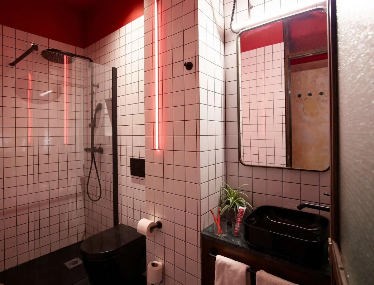 Dave Red Athens Hotel