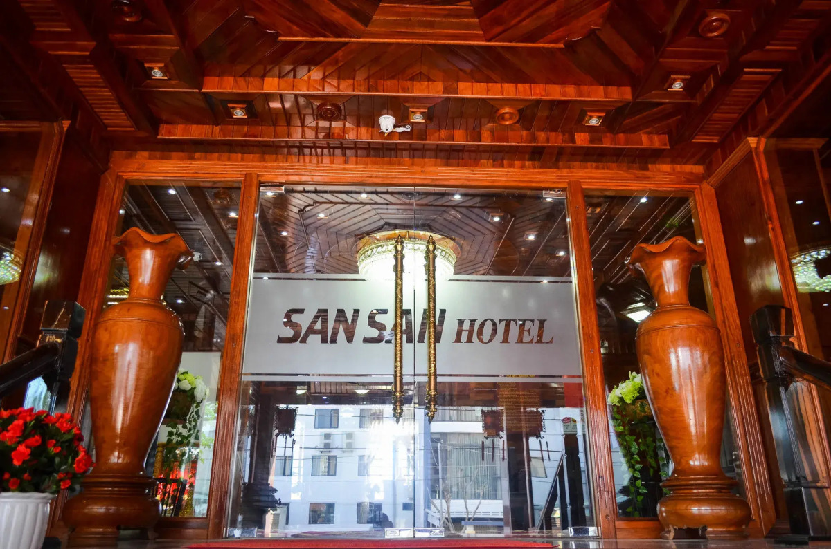 San San Hotel