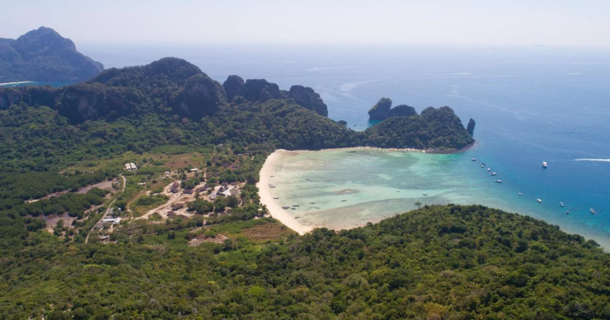 Phi Phi Andaman Beach Resort