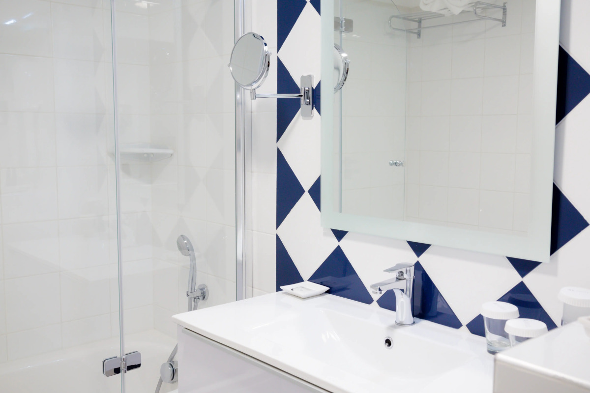 AX The Victoria Hotel