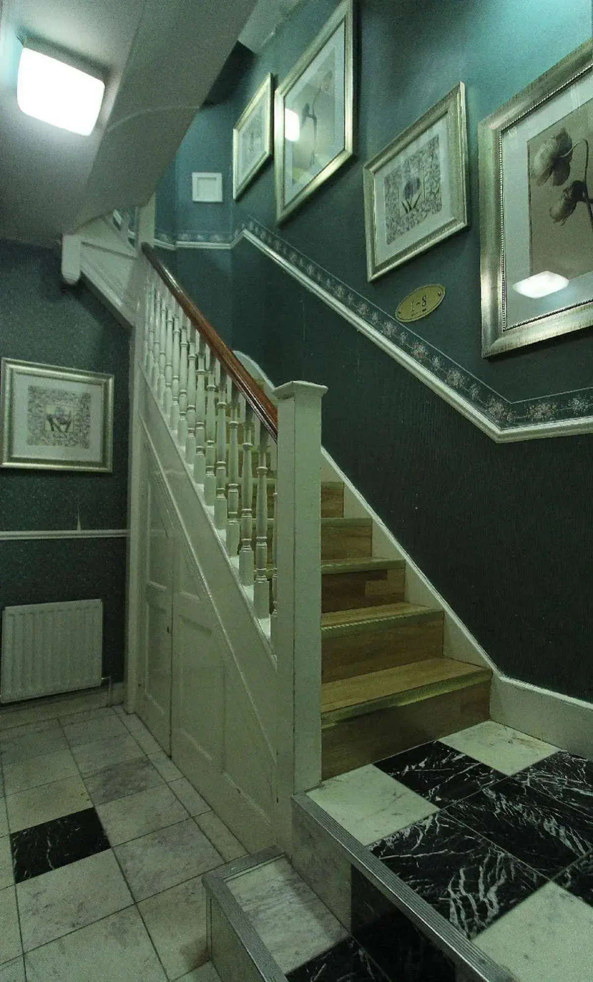 Opulence Boutique Hotel