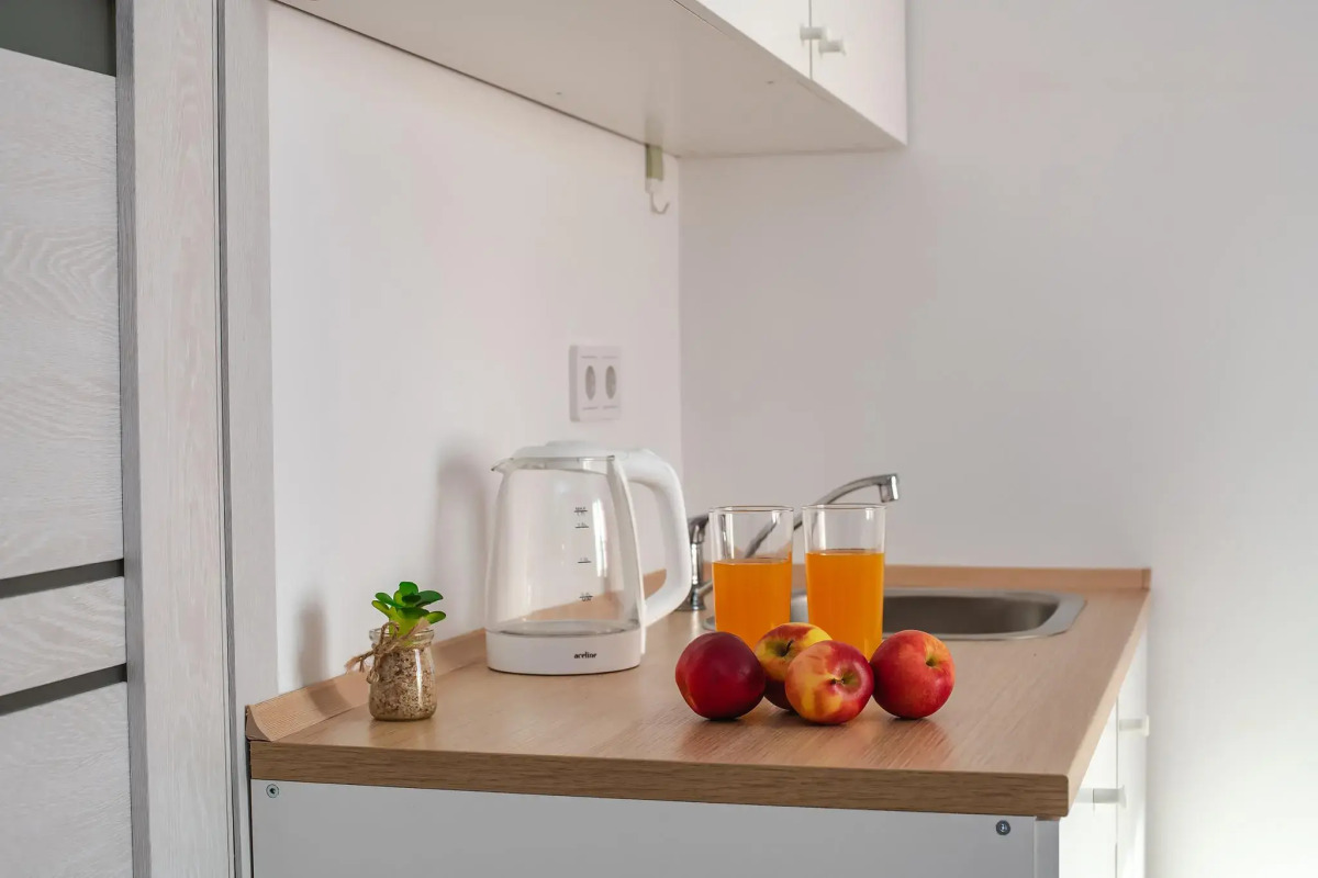 Уютные студии на проспекте 100-летия Владивостока 147