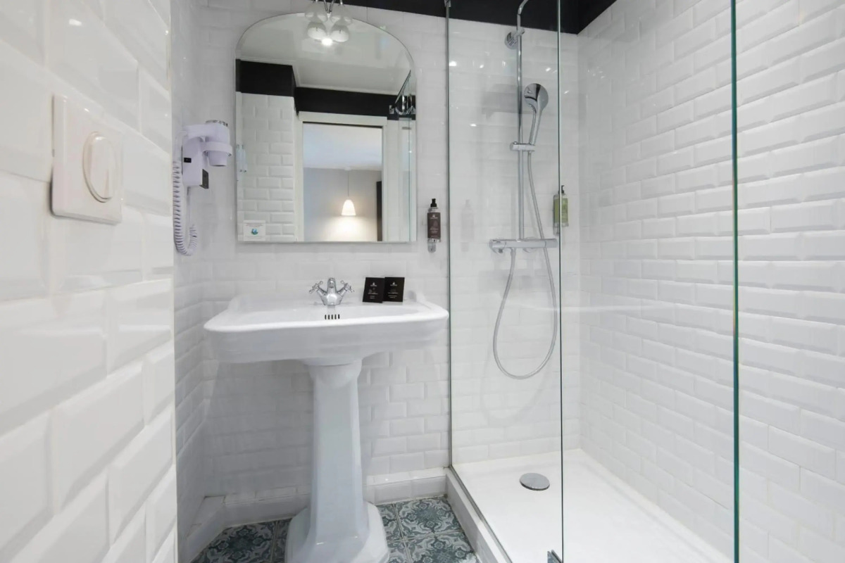 Artemisia Montmartre