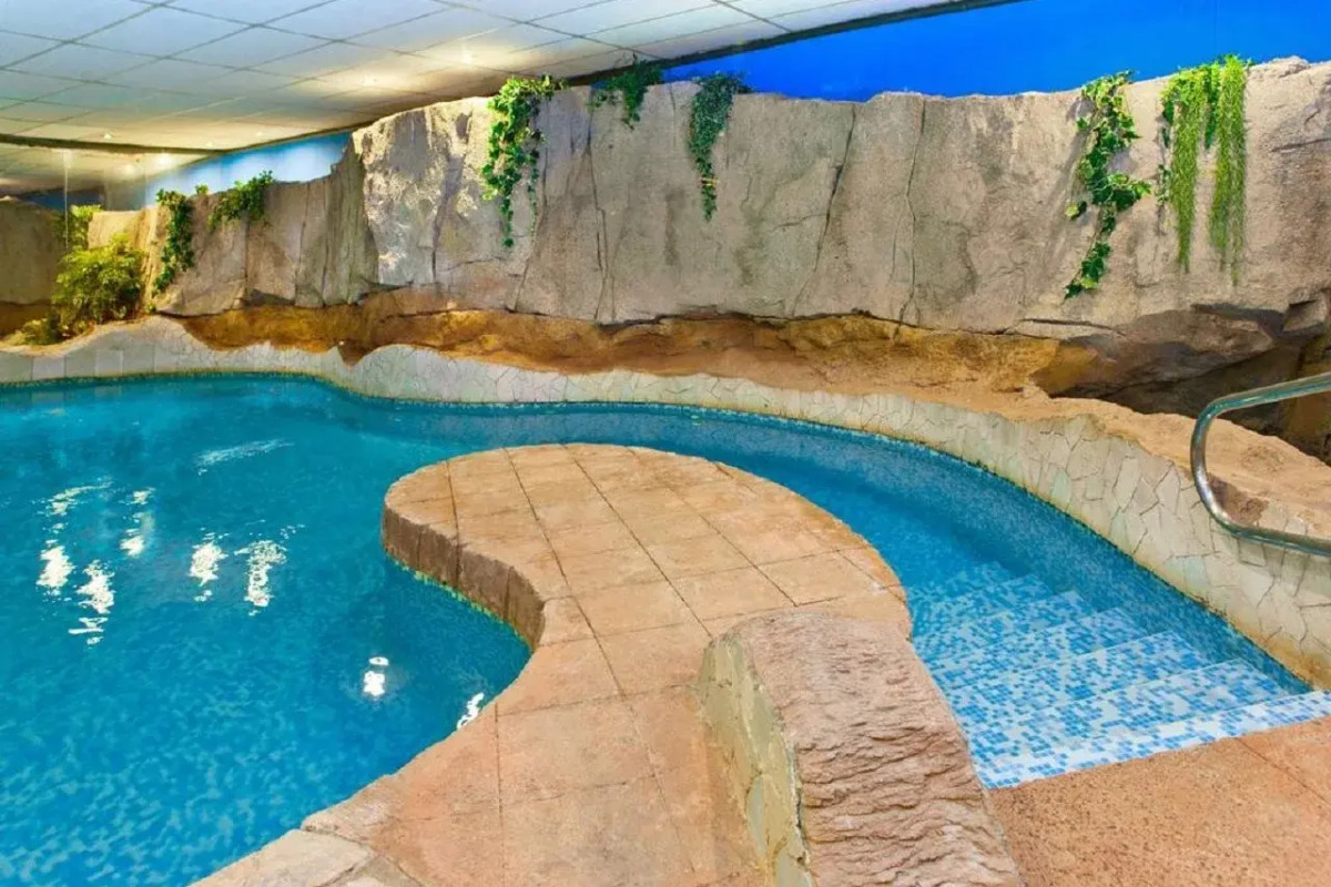 Отель Ilunion Les Corts Spa