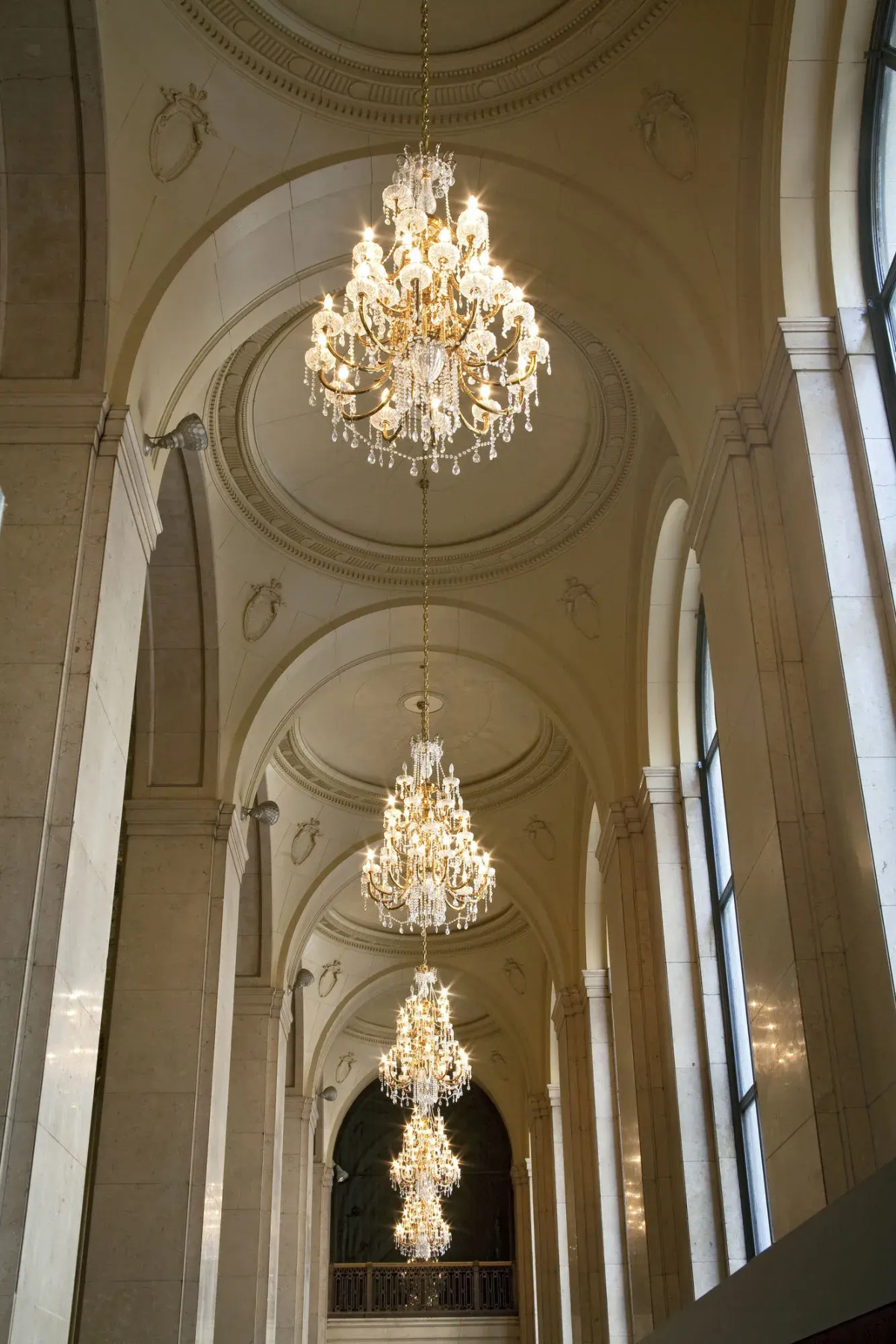 One King West Hotel & Residence