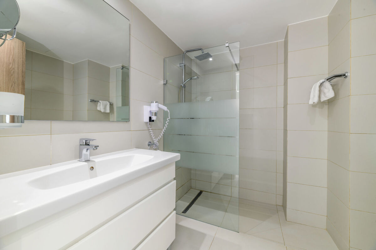 Tasia Maris Sands - Adults Only