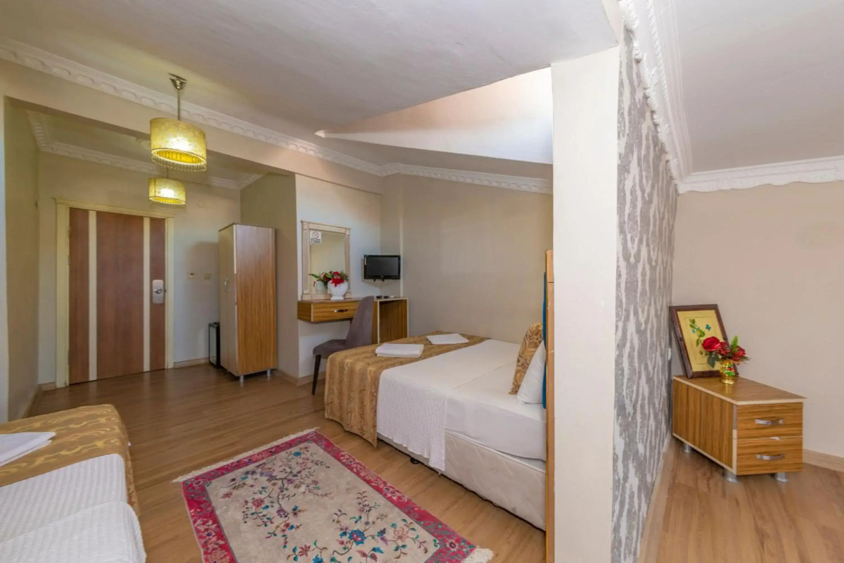 Ista Palace Hotel
