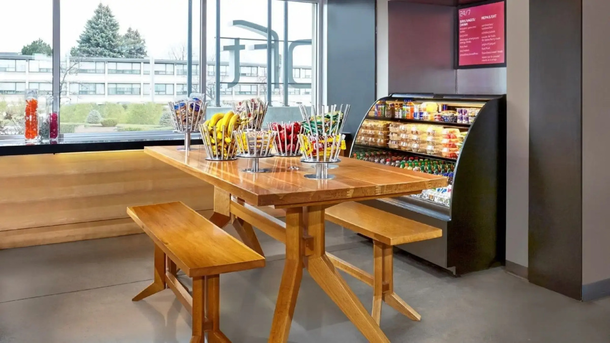 Aloft New York LaGuardia Airport