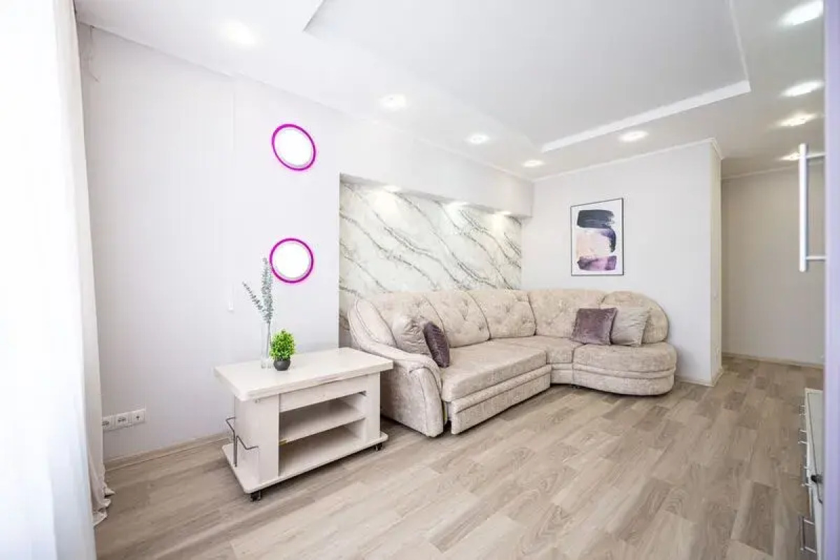 Апартаменты Пять Звезд Площадь Революции