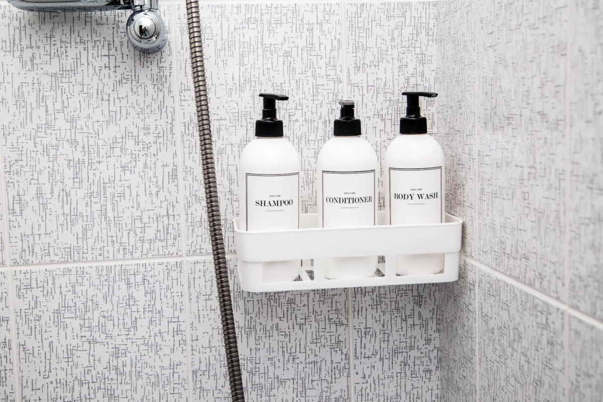 Апартаменты на улице Еремеева 38