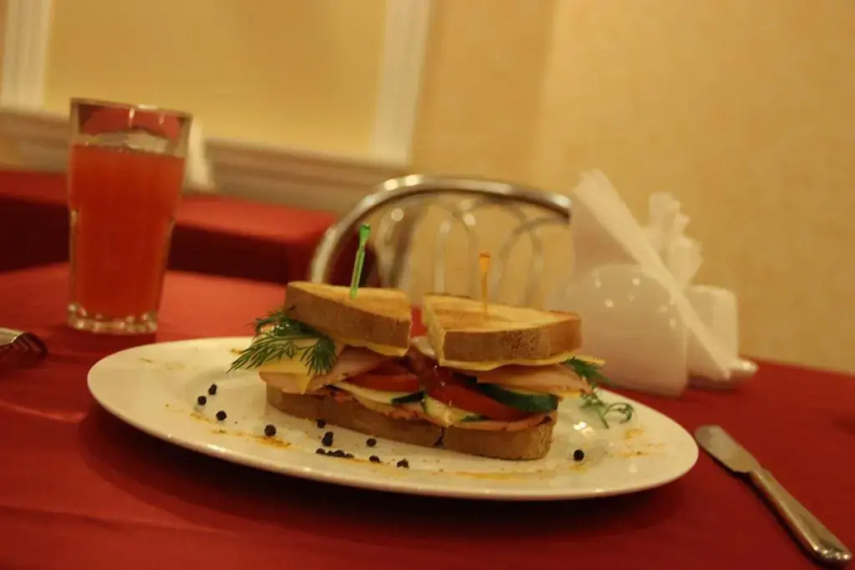 Отель «Гончар»