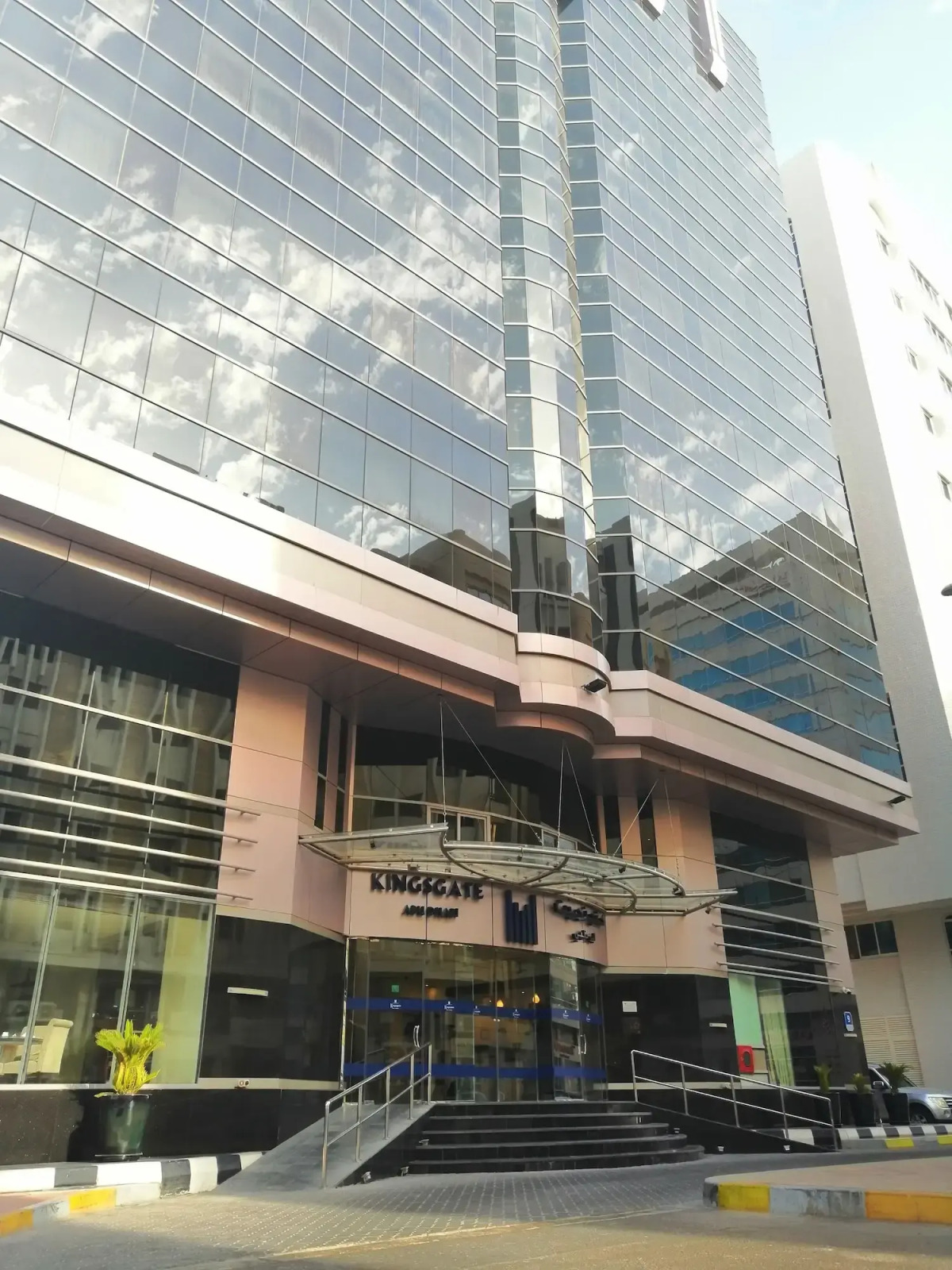Kingsgate Hotel Abu Dhabi