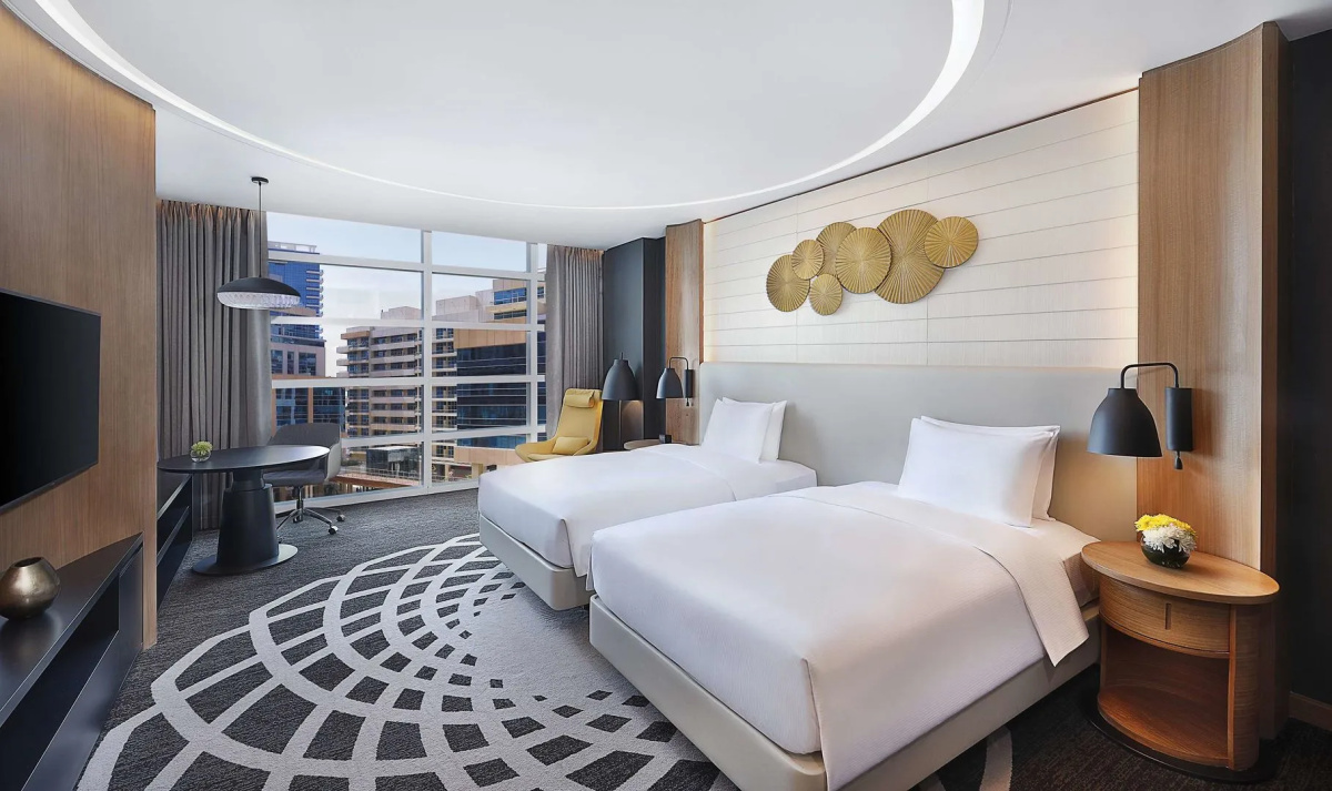 Отель Double Tree by Hilton Dubai Business Bay
