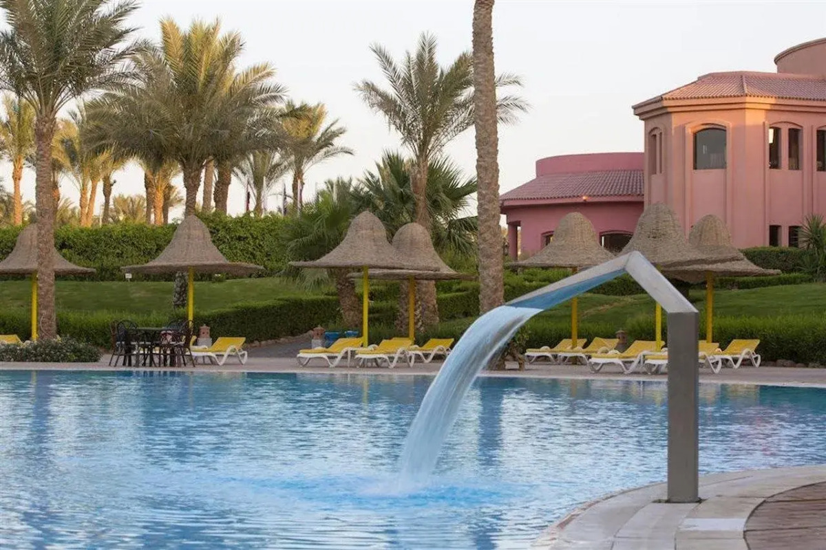 Parrotel Aqua Park Resort Sharm el-Sheikh