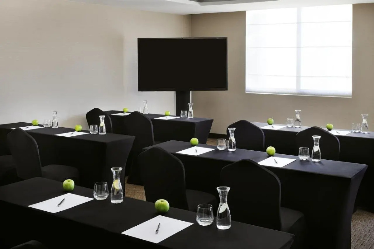 Movenpick Hotel Apartments Al Mamzar Dubai