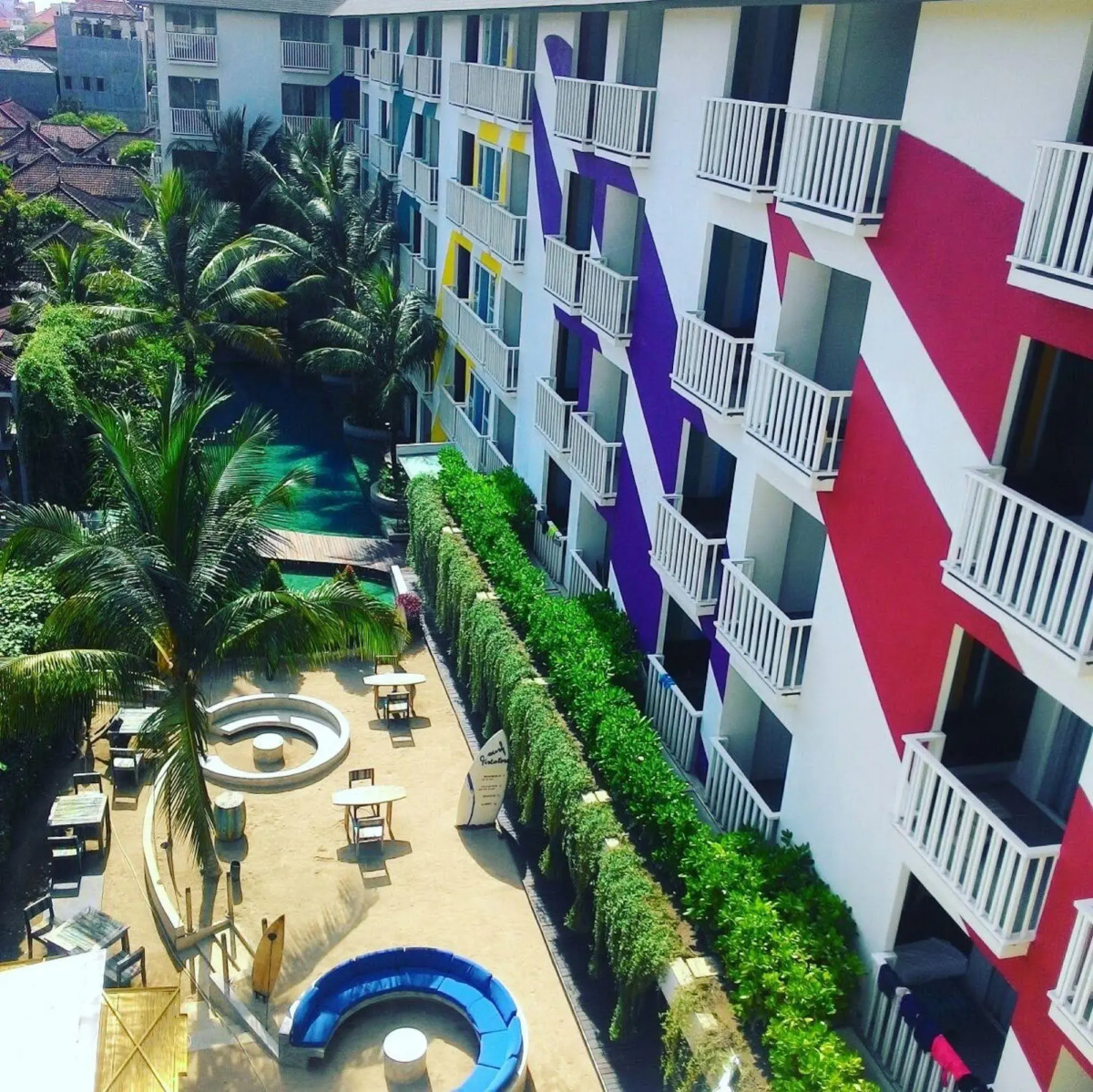 Bliss Surfer Hotel Legian