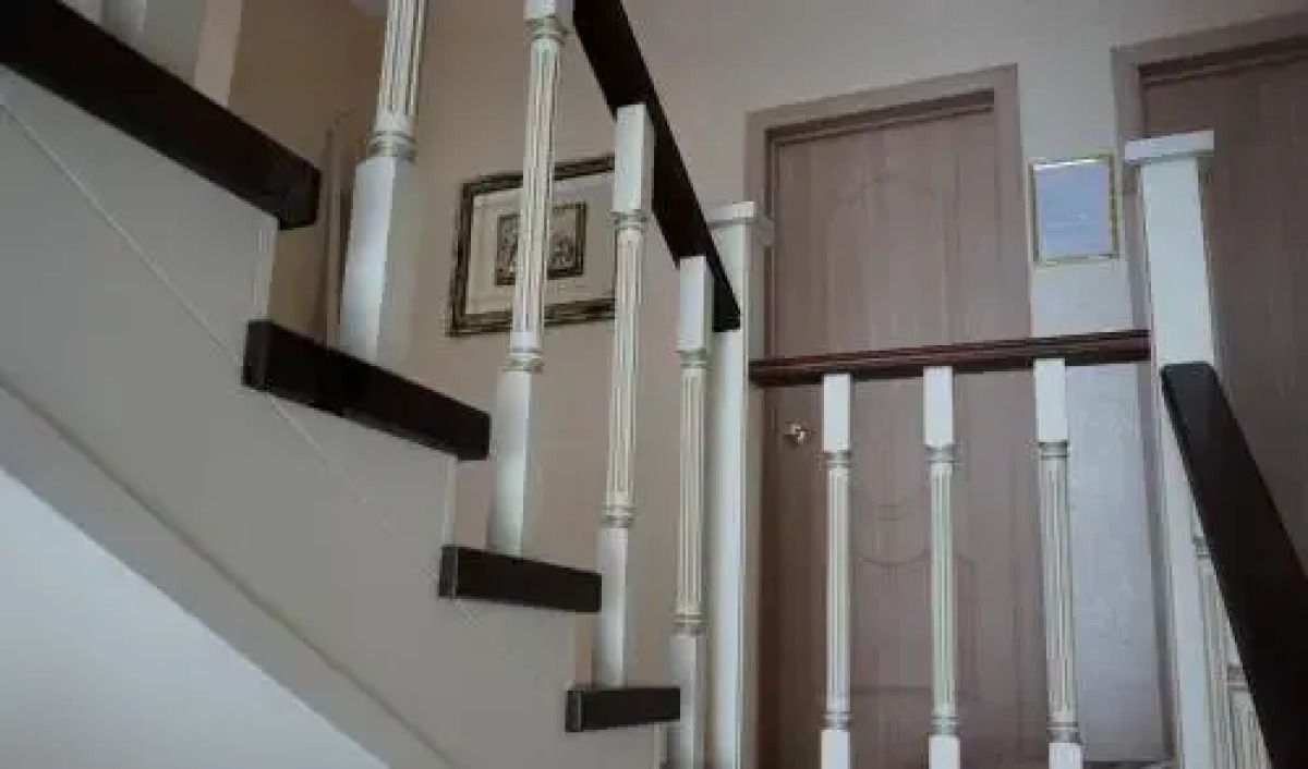 Dom U Naberezhnoy Hostel