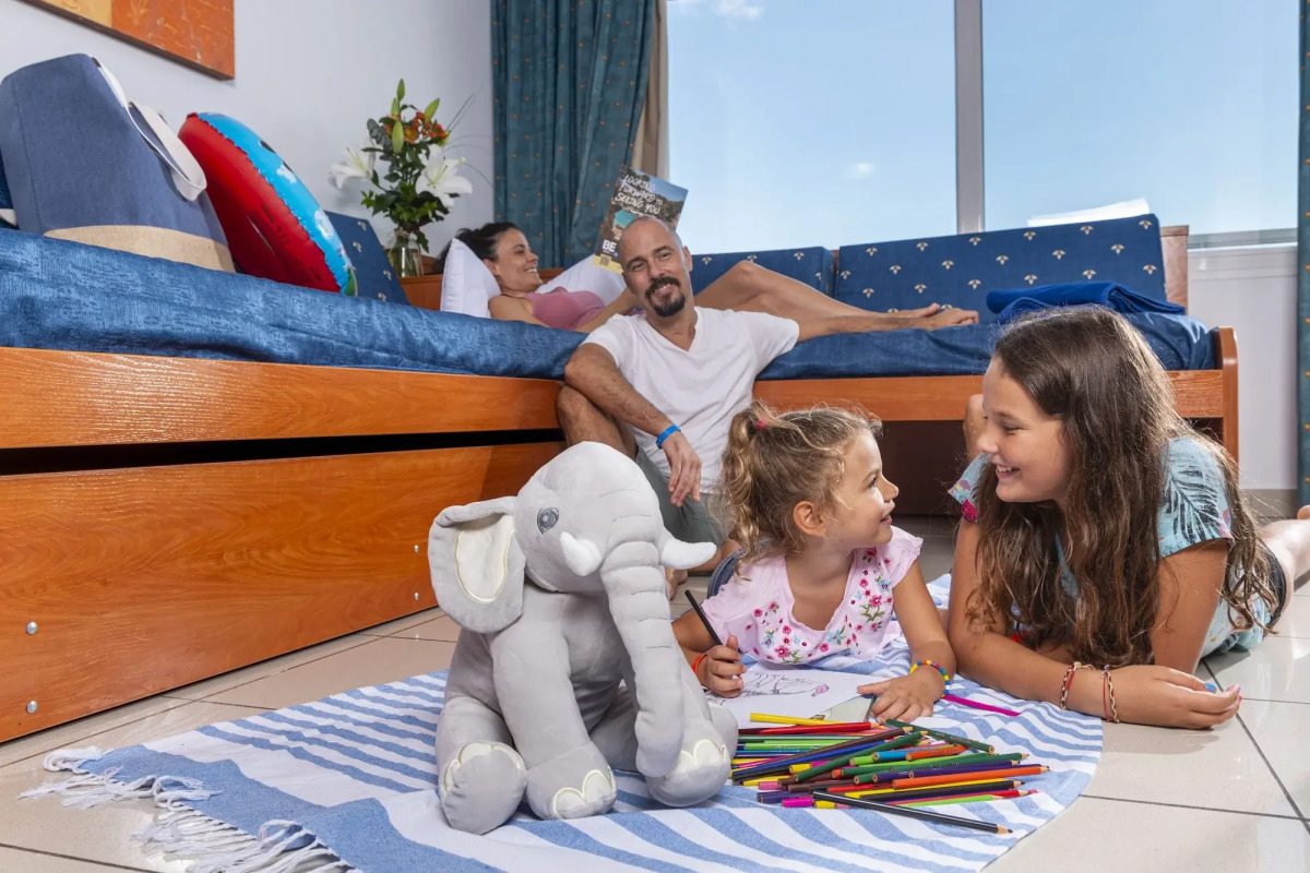 Aparthotel Costa Encantada