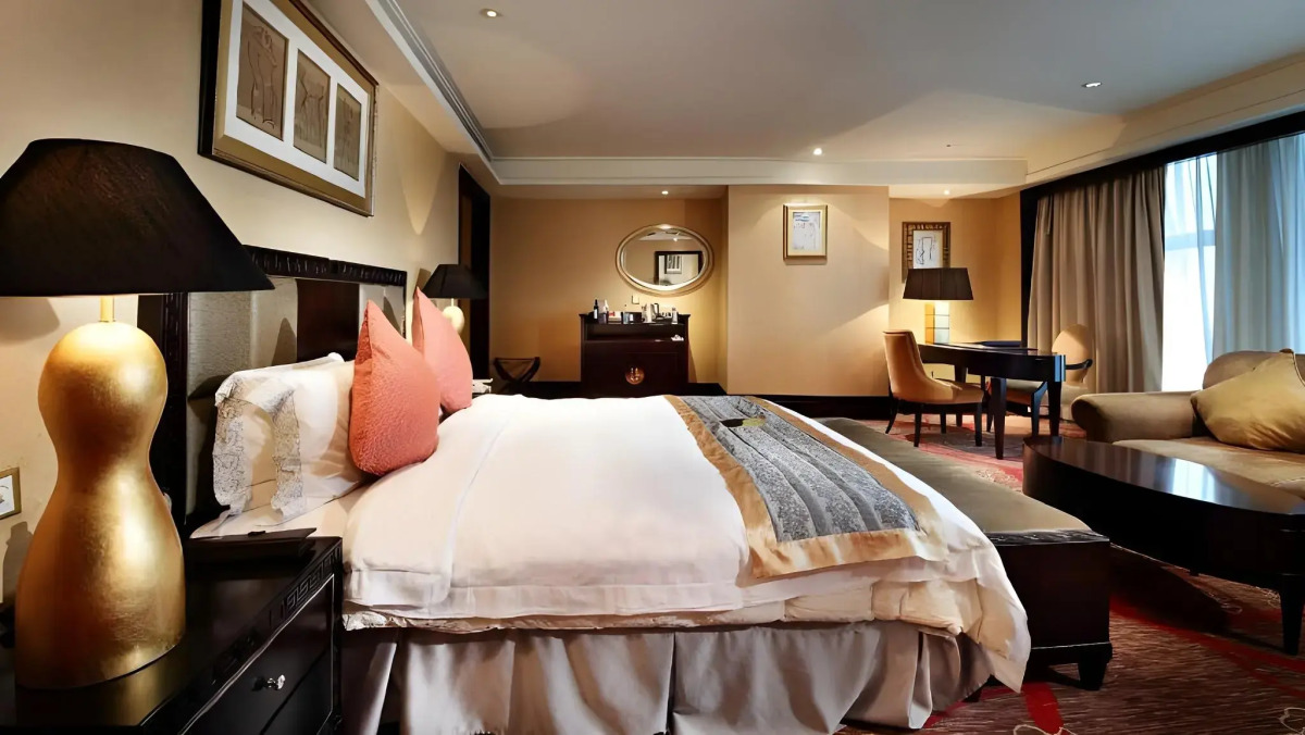 Royal Mediterranean Hotel