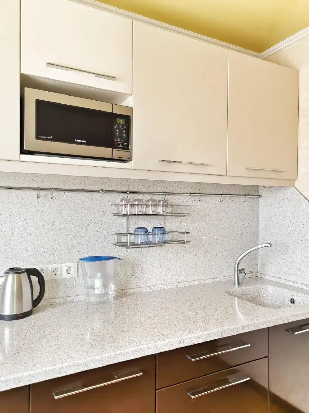 Апартаменты на улице Комарова